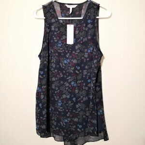 BCBGeneration Casual Top Size M